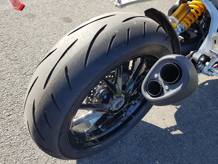 Angebot Triumph Speed Triple 1200 RS Bild 10: Angebot Triumph Speed Triple 1200 RS