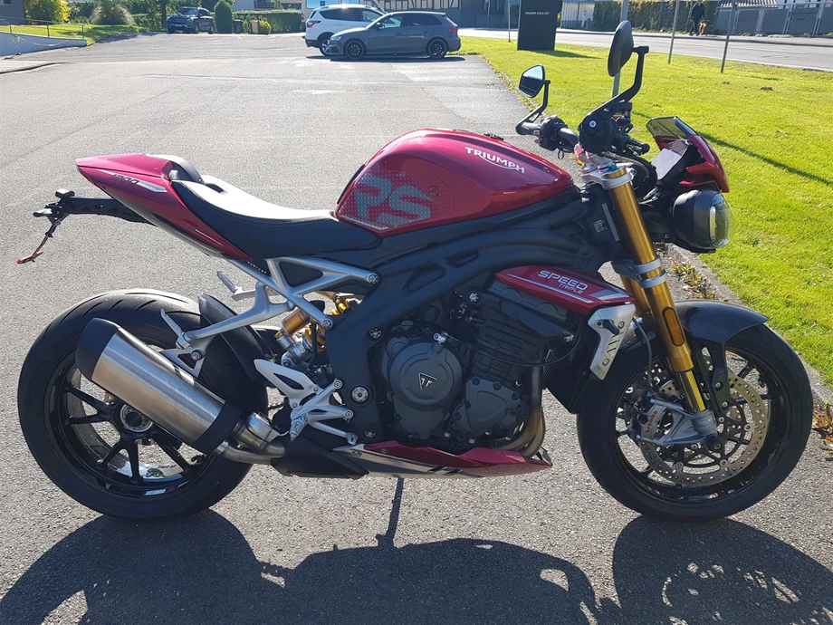 Angebot Triumph Speed Triple 1200 RS Bild 2: Angebot Triumph Speed Triple 1200 RS