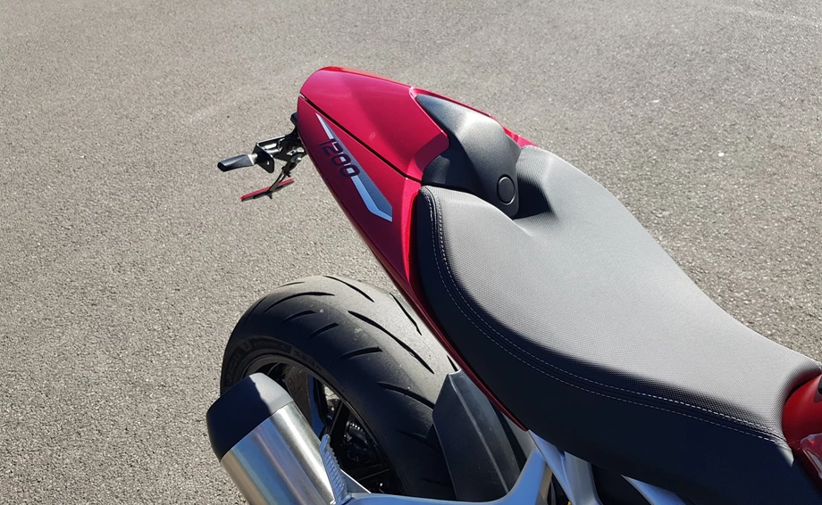 Angebot Triumph Speed Triple 1200 RS Bild 7: Angebot Triumph Speed Triple 1200 RS