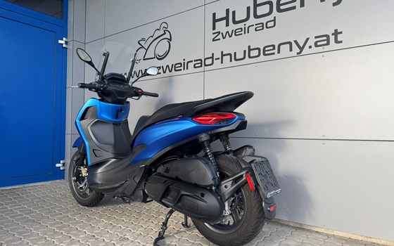 Gebrauchtmotorrad Piaggio Beverly 400 S - Bild 5 Gebrauchtmotorrad Piaggio Beverly 400 S - Bild 5