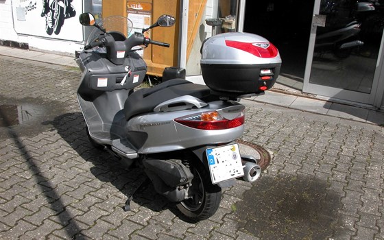 Gebrauchtmotorrad Suzuki Burgman 200 - Bild 7