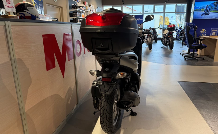 Angebot Yamaha Xenter 125 Bild 11: Angebot Yamaha Xenter 125