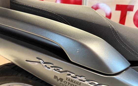 Gebrauchtmotorrad Yamaha Xenter 125 - Bild 13