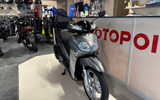 Gebrauchtmotorrad Yamaha Xenter 125 - Bild 5