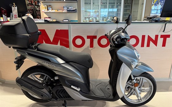 Gebrauchtmotorrad Yamaha Xenter 125 - Bild 1