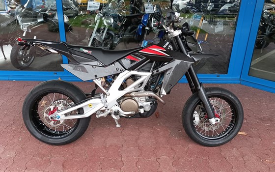 Gebrauchtmotorrad Aprilia SXV 450 - Bild 1