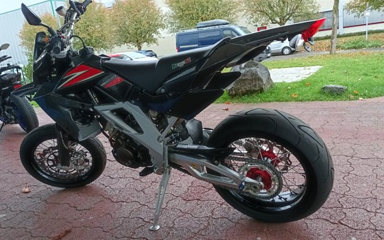 Gebrauchtmotorrad Aprilia SXV 450 - Bild 5