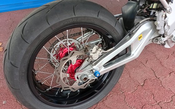 Gebrauchtmotorrad Aprilia SXV 450 - Bild 7