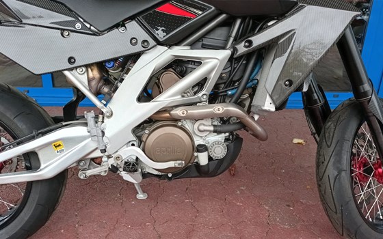 Gebrauchtmotorrad Aprilia SXV 450 - Bild 9