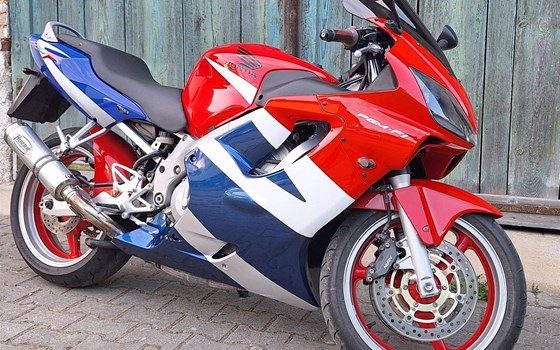 Gebrauchtmotorrad Honda CBR 600 F - Bild 1