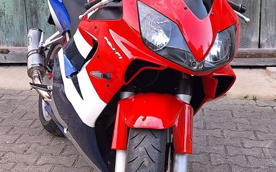 Gebrauchtmotorrad Honda CBR 600 F - Bild 2