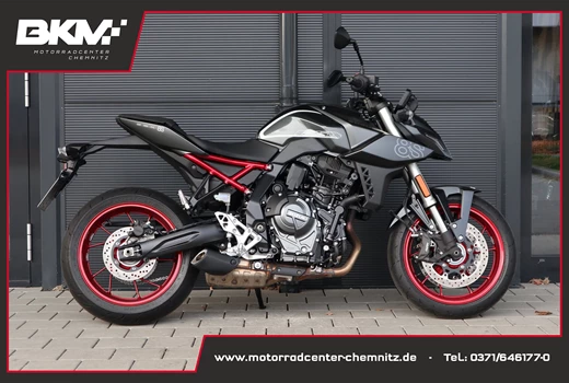 Suzuki GSX-8S
