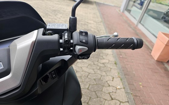 Gebrauchtmotorrad Honda PCX125 - Bild 6