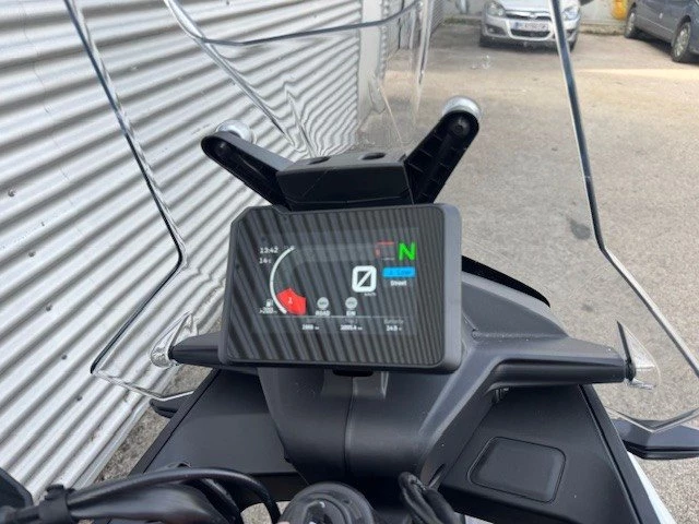 KTM 790 Adventure (weiß) - Bild 4