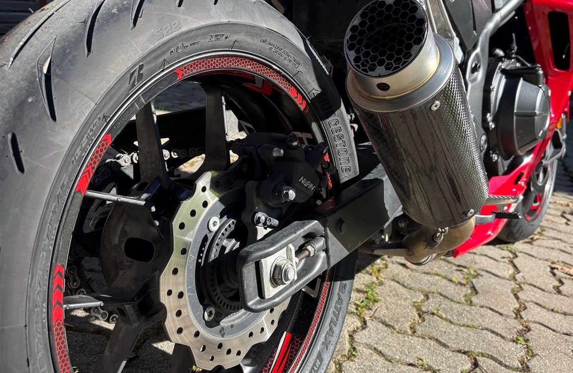 Zum Vergrößern bitte anklicken! Angebot Honda CBR500R