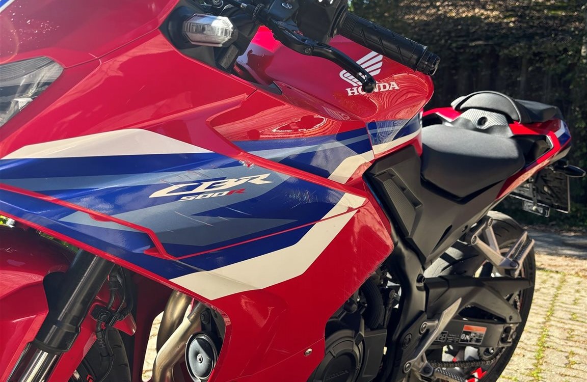 Zum Vergrößern bitte anklicken! Angebot Honda CBR500R