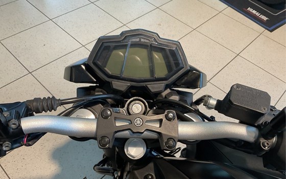 Gebrauchtmotorrad Yamaha MT-125 - Bild 3