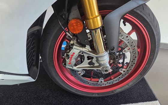 Motorrad Occasion Aprilia RSV4 1100 Factory - Bild 5