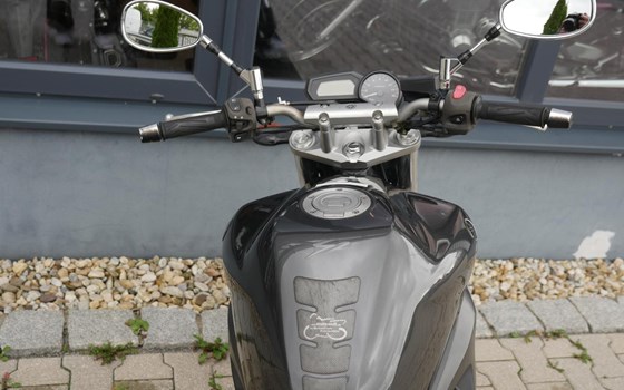Gebrauchtmotorrad Yamaha FZ6 S2 - Bild 9
