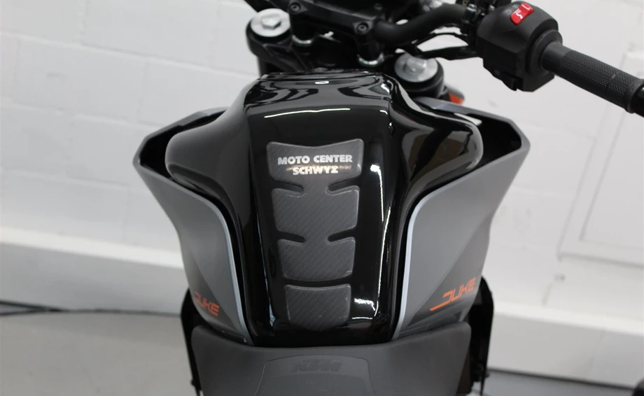 Angebot KTM 390 Duke Bild 8: Angebot KTM 390 Duke