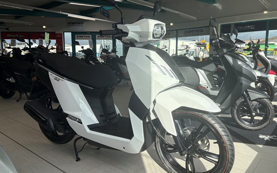 Neufahrzeug Peugeot Tweet 50 Active - Bild 3