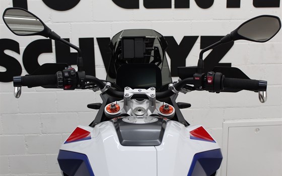 Motorrad Occasion BMW F 900 GS - Bild 10