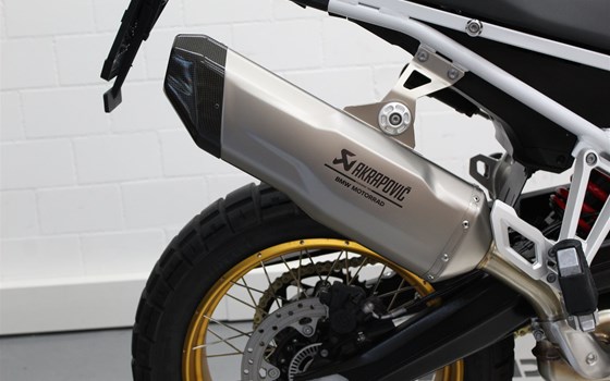 Motorrad Occasion BMW F 900 GS - Bild 9