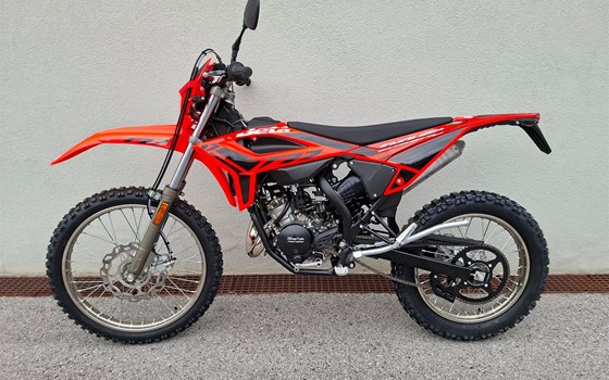 Neufahrzeug Beta RR 50 Enduro - Bild 2 Neufahrzeug Beta RR 50 Enduro - Bild 2