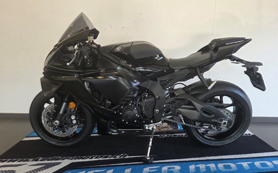 Offerta Yamaha R1 - Immagine 2