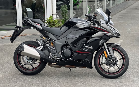 Gebrauchtmotorrad Kawasaki Ninja 1100SX SE - Bild 2