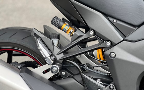 Gebrauchtmotorrad Kawasaki Ninja 1100SX SE - Bild 4