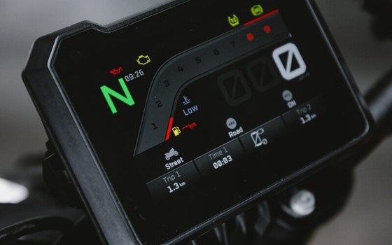 Neufahrzeug KTM 790 Duke L - Bild 8