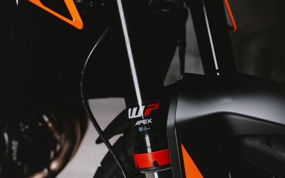Neufahrzeug KTM 790 Duke L - Bild 9