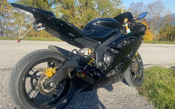 Gebrauchtmotorrad Yamaha YZF-R6 - Bild 2 Gebrauchtmotorrad Yamaha YZF-R6 - Bild 2