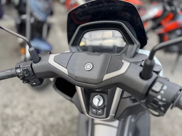 Angebot Yamaha NMAX 125 Tech MAX Bild 3: Angebot Yamaha NMAX 125 Tech MAX