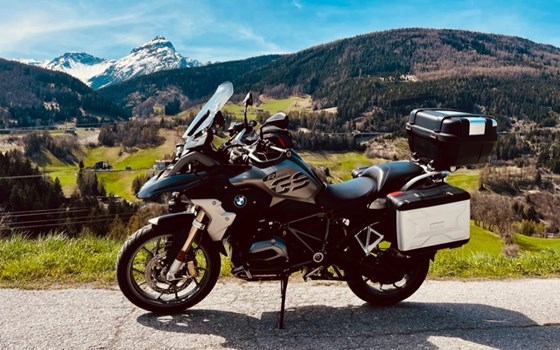 Gebrauchtmotorrad BMW R 1200 GS - Bild 1 Gebrauchtmotorrad BMW R 1200 GS - Bild 1