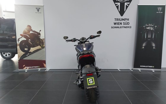 Neufahrzeug Triumph Rocket 3 Storm R - Bild 4 Neufahrzeug Triumph Rocket 3 Storm R - Bild 4