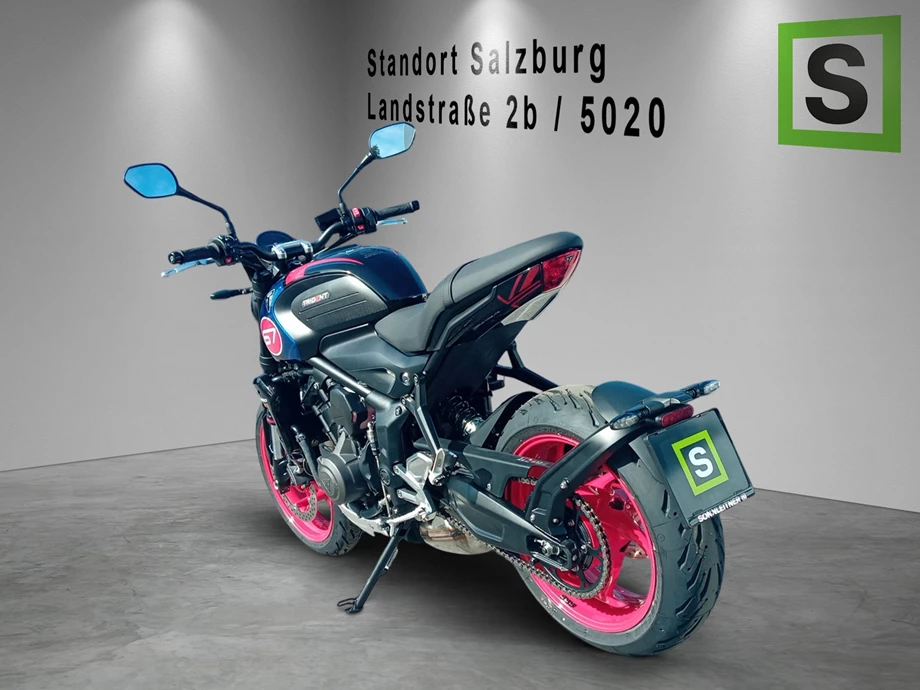 Angebot Triumph Trident 660 Triple Tribute Bild 3: Angebot Triumph Trident 660 Triple Tribute