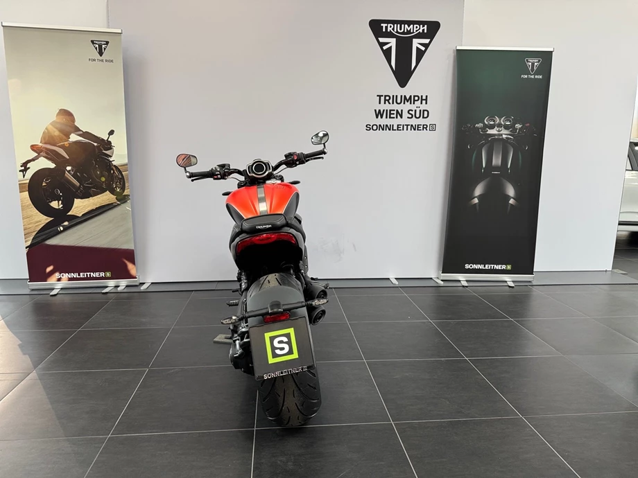 Angebot Triumph Rocket 3 Storm R Bild 3: Angebot Triumph Rocket 3 Storm R