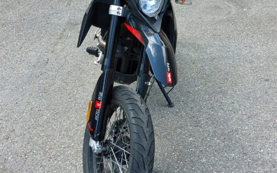 Gebrauchtmotorrad Aprilia SX 125 - Bild 1