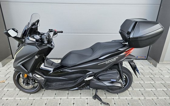 Motorrad Occasion Honda Forza 350 - Bild 3