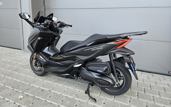 Motorrad Occasion Honda Forza 350 - Bild 4