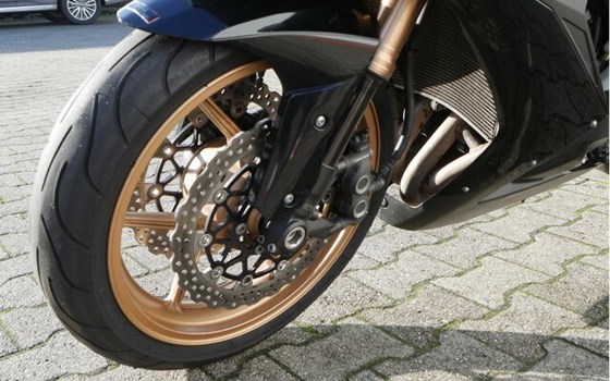 Gebrauchtmotorrad Kawasaki Ninja ZX-10R - Bild 11