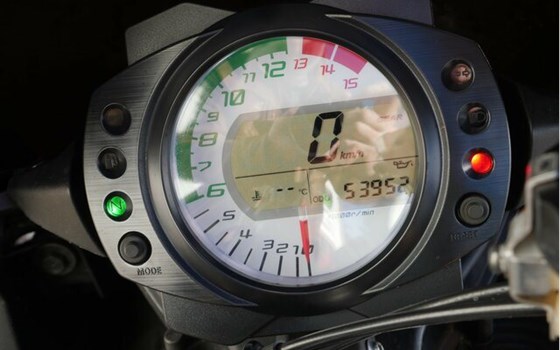 Gebrauchtmotorrad Kawasaki Ninja ZX-10R - Bild 19