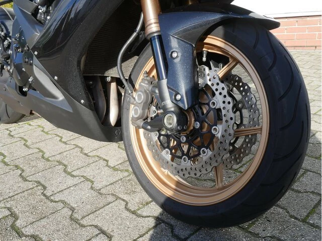 Angebot Kawasaki Ninja ZX-10R Bild 4: Angebot Kawasaki Ninja ZX-10R