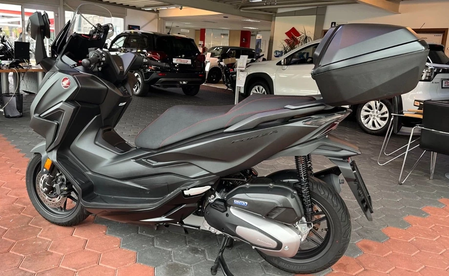 Angebot Honda Forza 125 Bild 5: Angebot Honda Forza 125