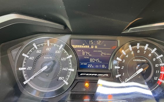 Gebrauchtmotorrad Honda Forza 125 - Bild 9