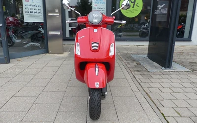 Vespa GTS 300 Super