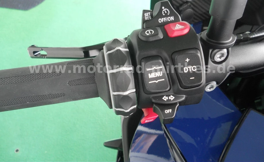 Angebot BMW M 1000 XR Bild 21: Angebot BMW M 1000 XR