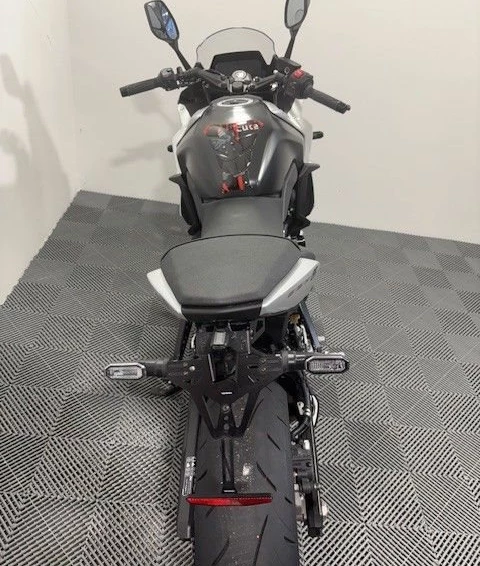 Angebot Suzuki GSX-8R Bild 11: Angebot Suzuki GSX-8R